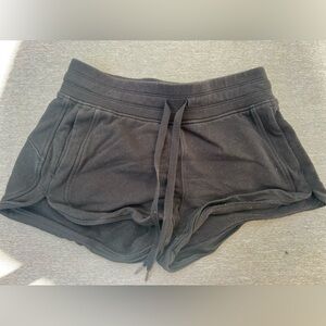 Lululemon Hit Reset Shorts